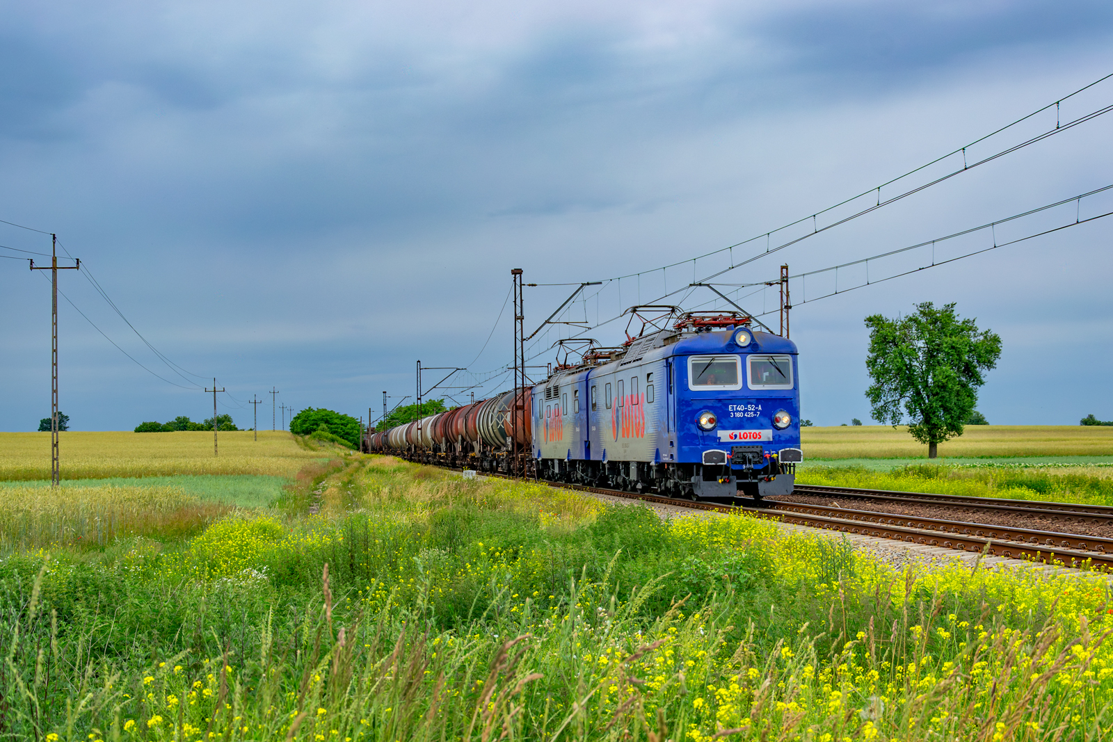 ET40-52